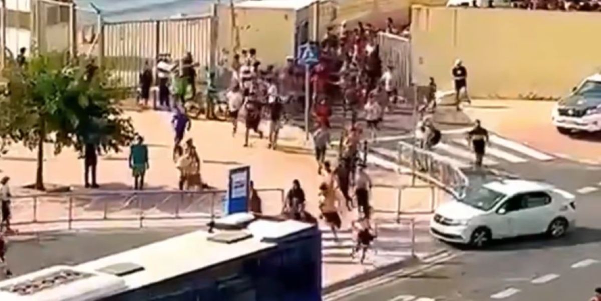 Civilna garda ne zmore ustaviti množičnega navala migrantov v Evropo: "Popolna humanitarna in socialna kriza"