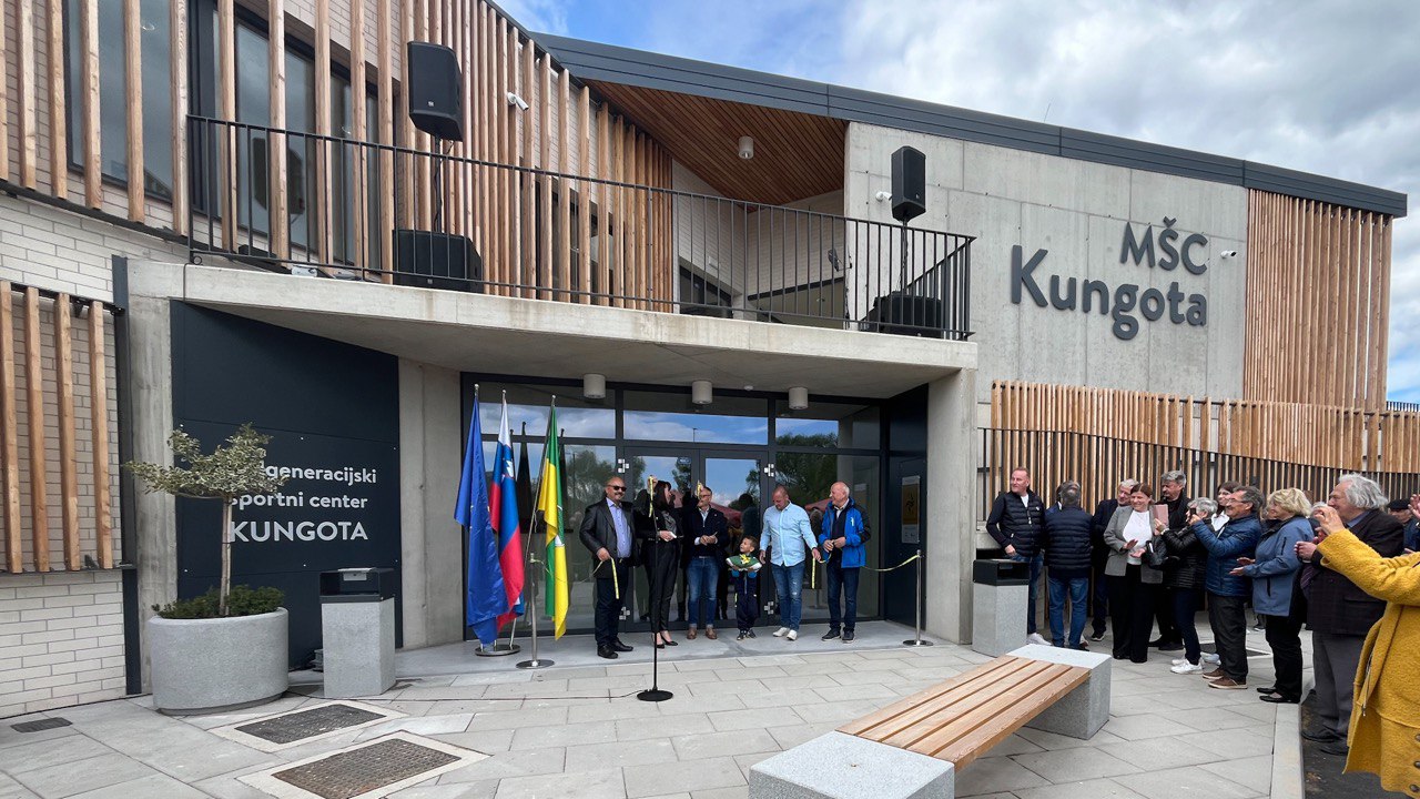 Bum na vasi: V Kungoti odprli nov medgeneracijski športni center