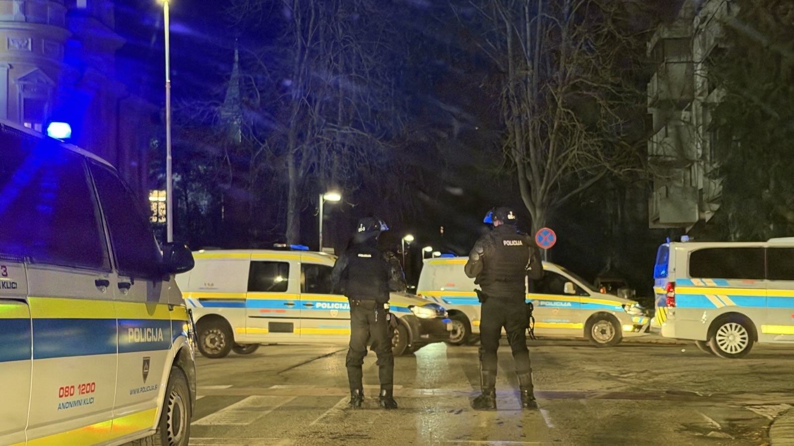 Za nekatere policiste bi veljala posebna pravila delovnega časa