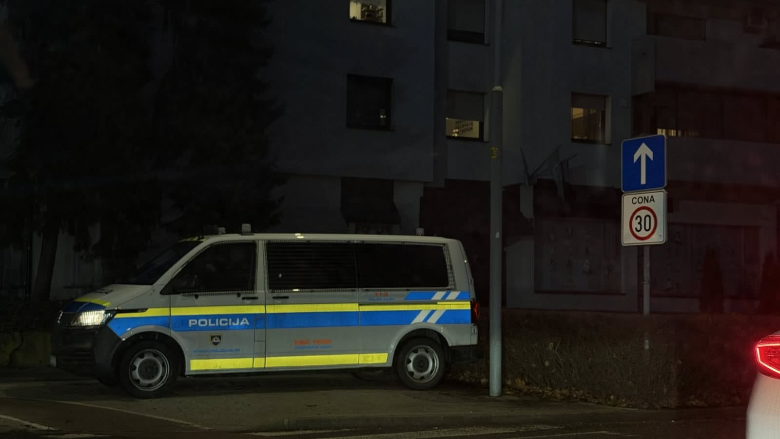 Nenavaden prizor na Teznu v Mariboru: Voznik si je nakopal hude težave, krivi so bili kar trije razlogi
