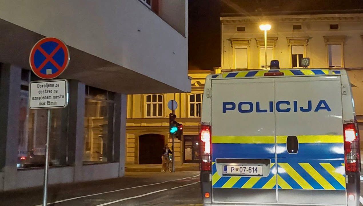 Mariborski policisti pridržali dva voznika in zasegli dva avtomobila
