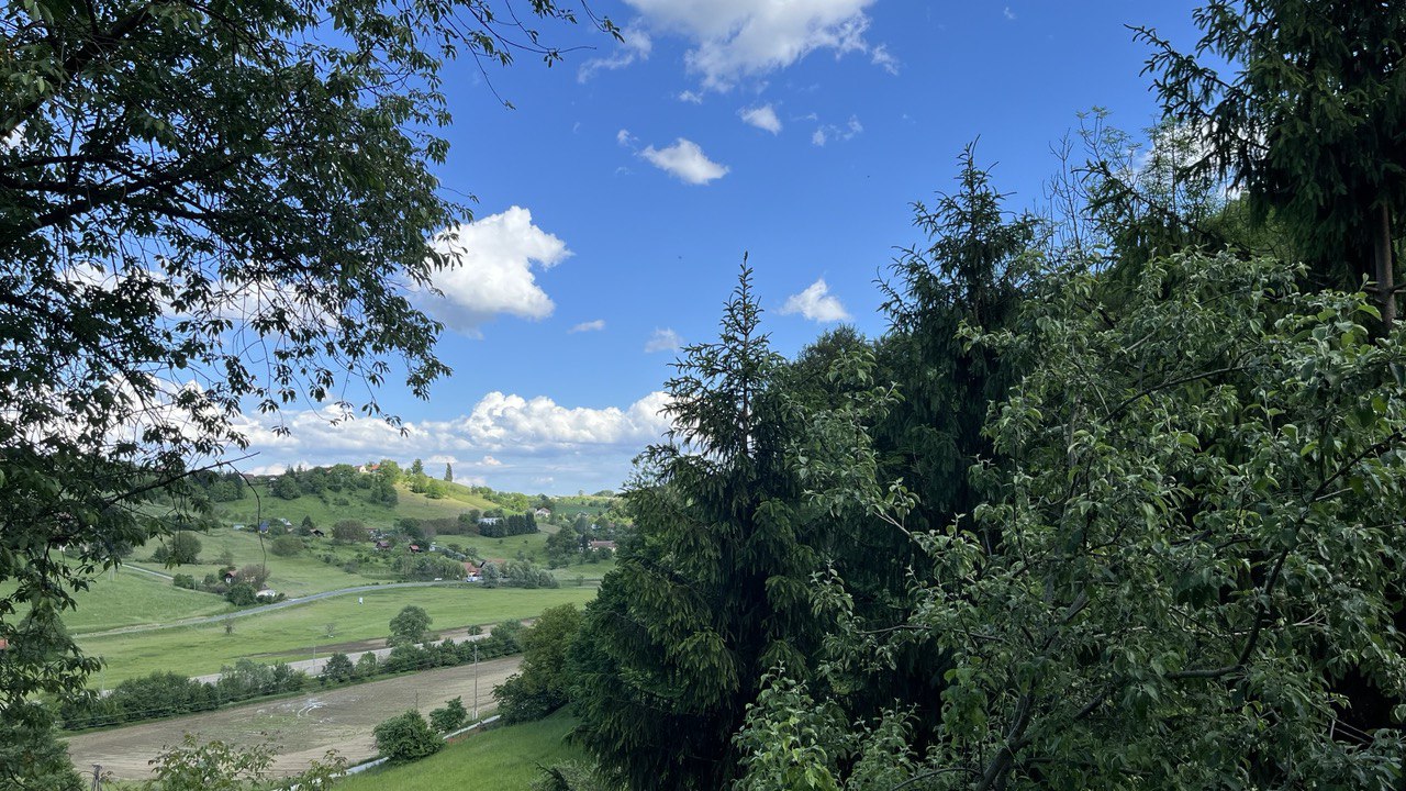 Vikend bo vroč: Sonce in temperature do 26 stopinj