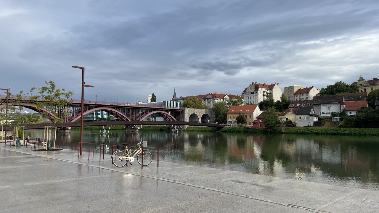 Meteorologi napovedali občutno ohladitev, ponekod celo sneg: Kaj nas čaka v prihodnjih dneh?