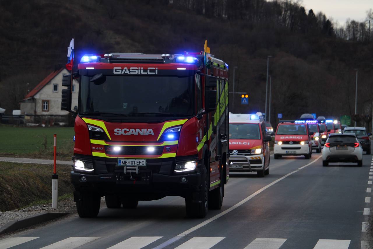 FOTO: Novo gasilsko vozilo po PGD Zgornja Kungota zdaj prevzeli tudi gasilci PGD Spodnja Kungota