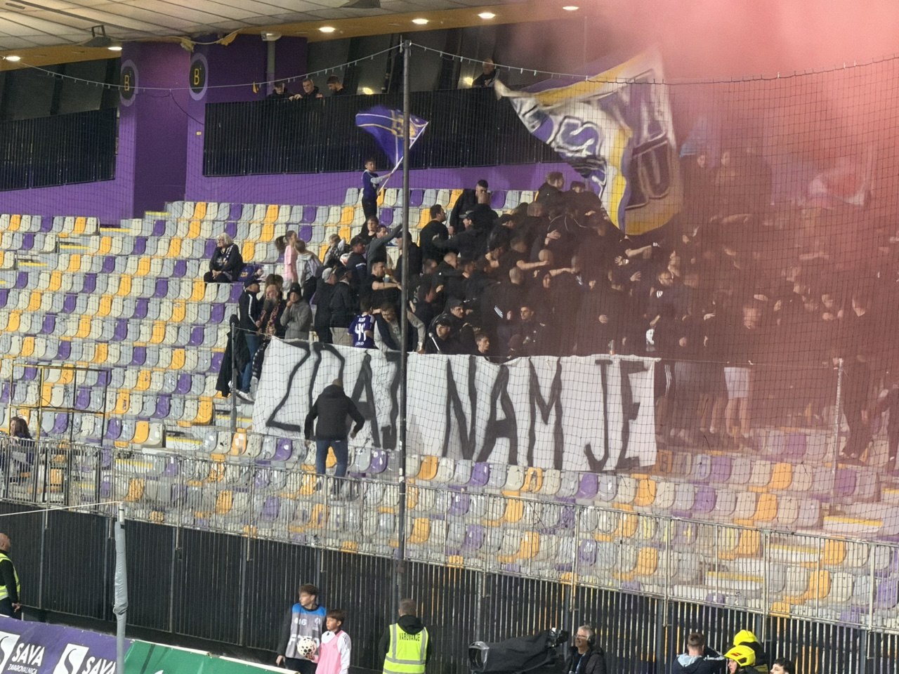 NZS udarila po žepu: Maribor po tekmi s primorjem z najvišjo kaznijo