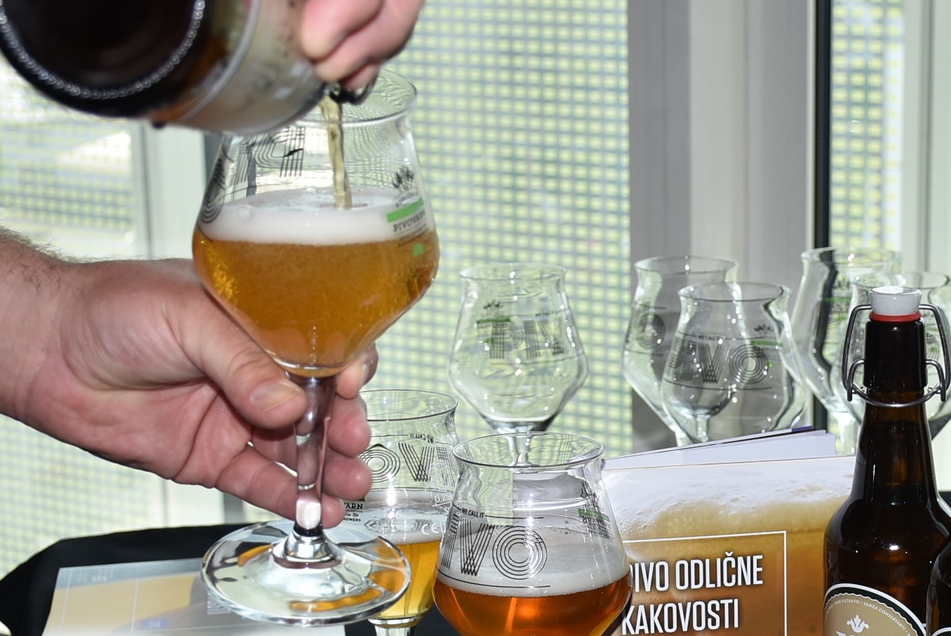 Zadnji žebelj v krsto: Bo to konec za slovensko pivo? Ogrožene predvsem ...