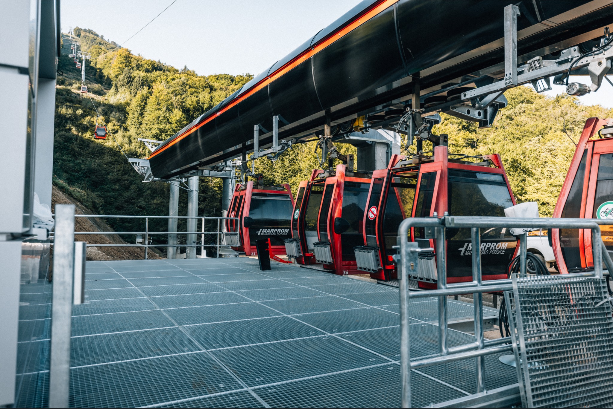 Načrtujete izlet na Pohorje? Pohorska vzpenjača 12 dni v oktobru ne bo obratovala