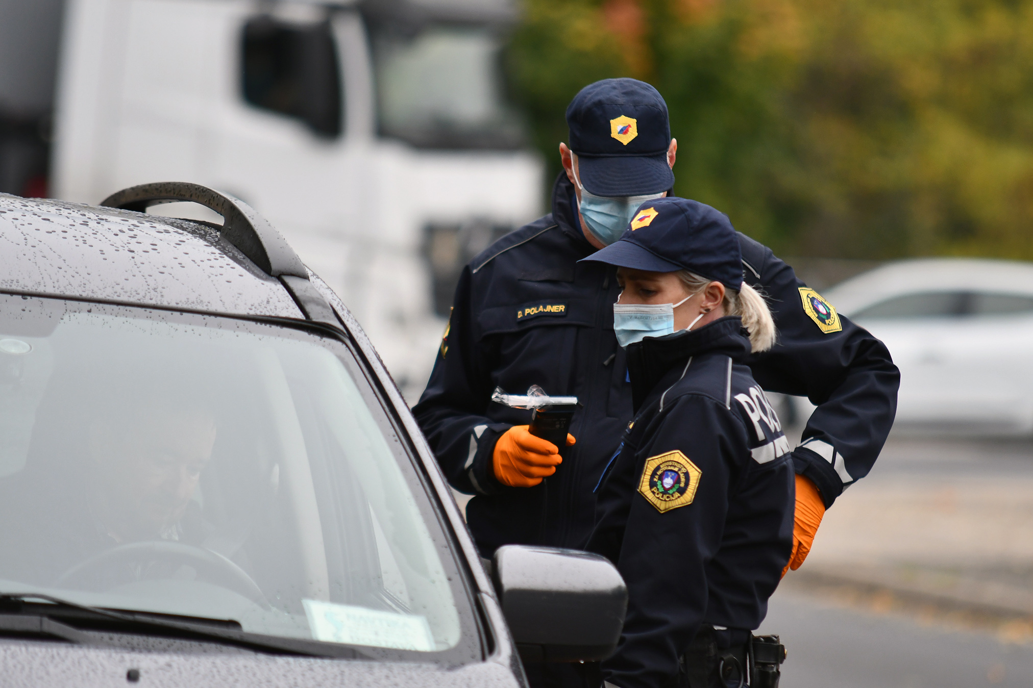 V Dragučovi policisti ustavili krepko pijanega voznika