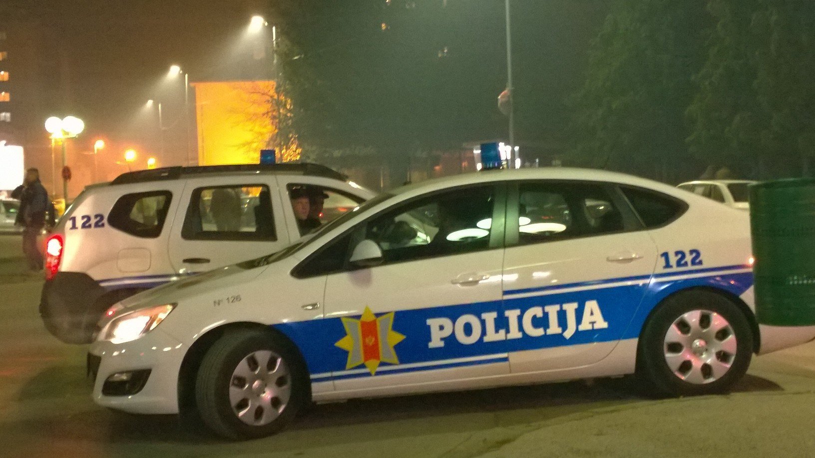Tragedija v Črni gori: 30-letnik ustrelil tri zaposlene na strelišču