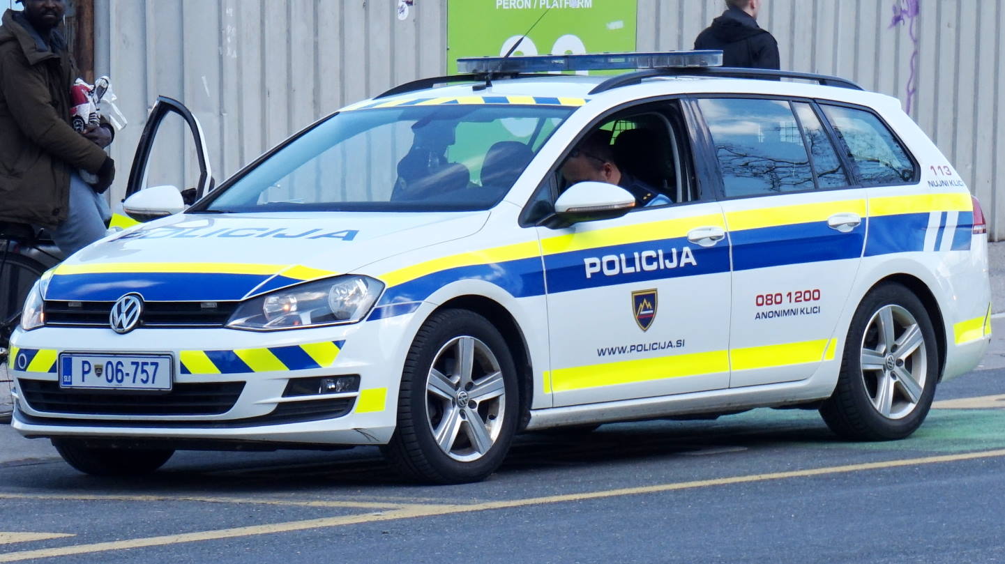 PU Maribor: Pri 21-letniku zasegli 127 sadik prepovedane droge konoplje