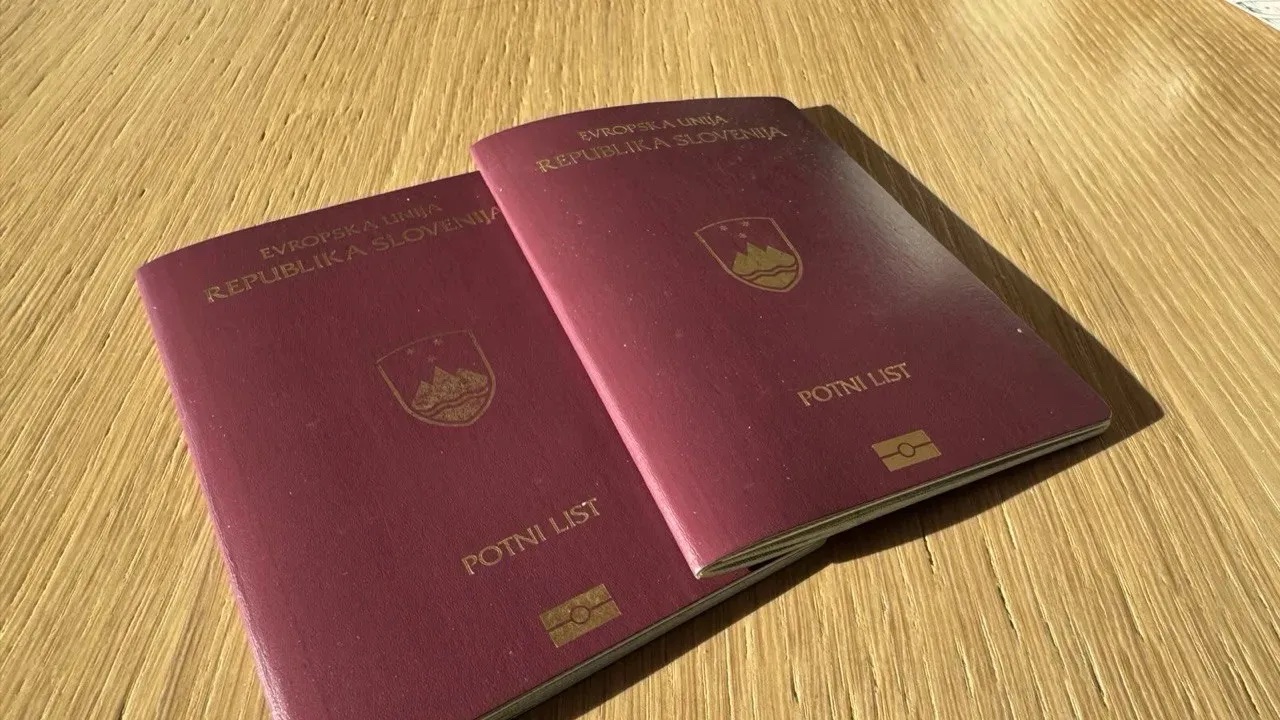 Posodobitev osebnih dokumentov: Kaj prinaša vključitev otrok v sistem elektronske identifikacije?