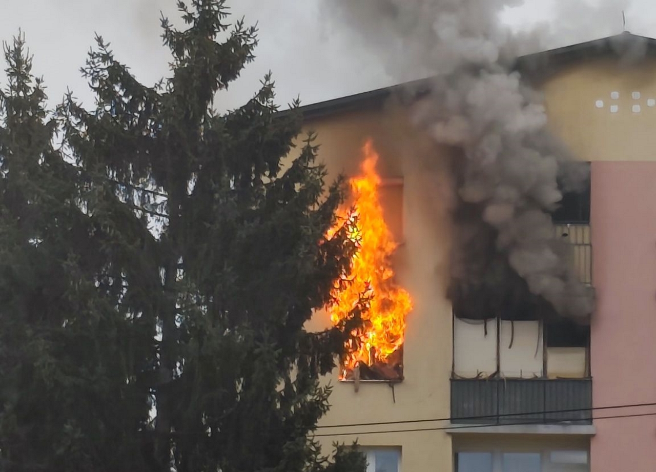 Po požaru na Studencih: Mariborčanka še zmeraj v smrtni nevarnosti