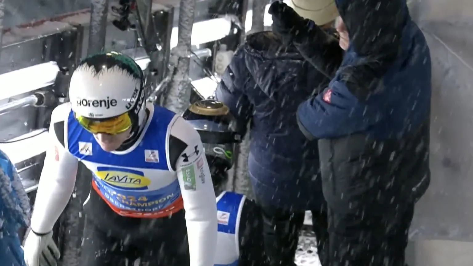 FIS sporočil svojo odločitev glede pritožbe slovenskih skakalcev