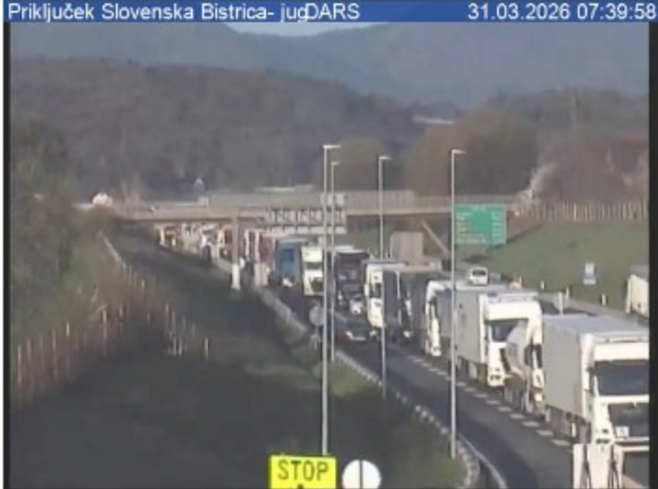 Daljši zastoji na štajerski avtocesti, pot se podaljša tudi za eno uro