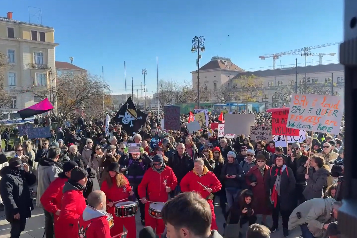 Na Hrvaškem potekala zborovanja proti fašizmu, ki so jih spremljali incidenti