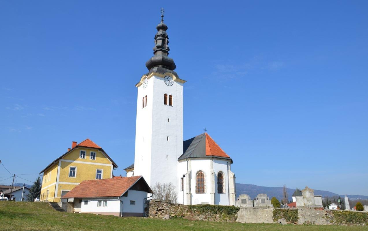 Nadškofija Maribor obtožbe označila kot lažne