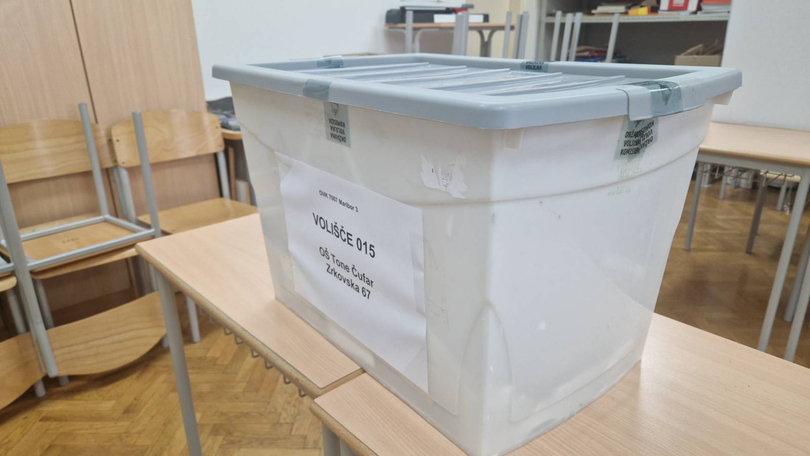 Do 11. ure glasovalo že 237.914 ljudi: Kje je udeležba najvišja in kje najnižja?