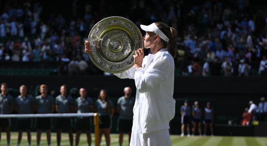 Zmagovalka Wimbledona Rusinja s kazahstanskim potnim listom