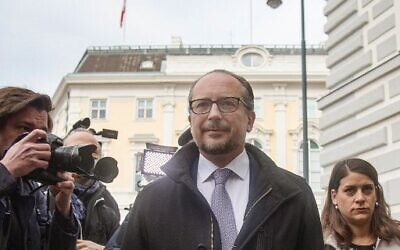 Odstopil avstrijski kancler Schallenberg
