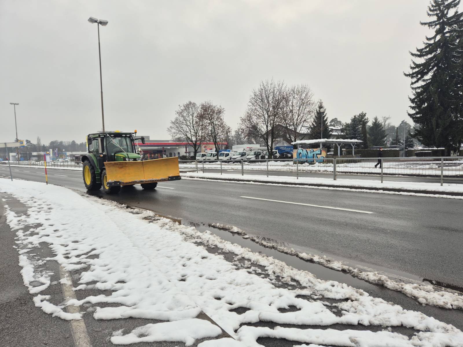 Vsako desetletje 5 dni manj snega: Kaj prinaša prihodnost slovenskim zimam?