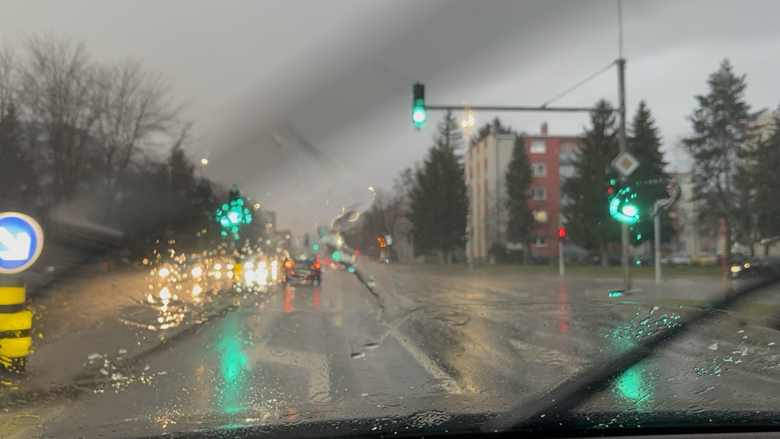 Meteorologi opozarjajo na veliko spremembo vremena v Sloveniji: Od toče do močnih nalivov in vročine