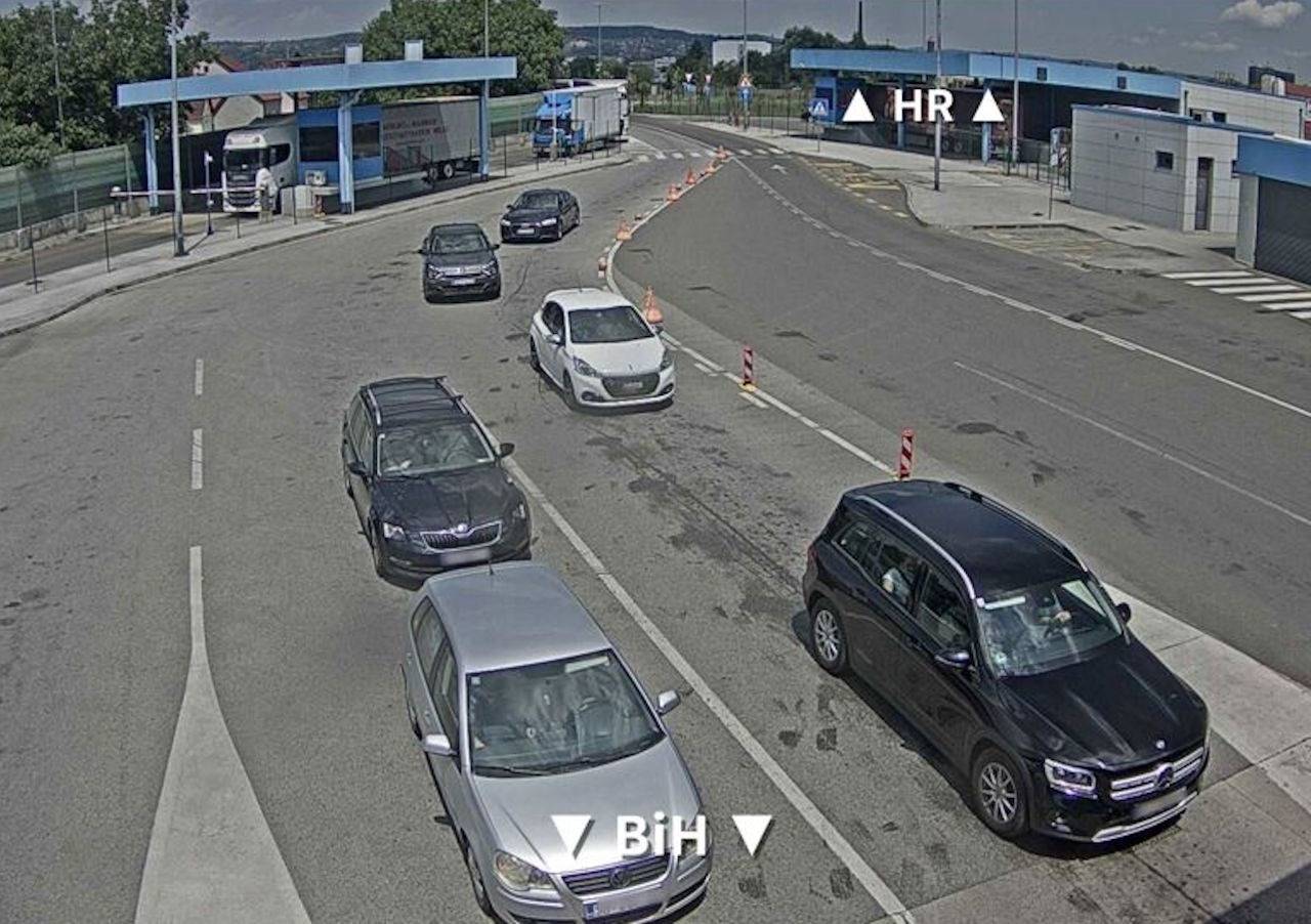Kmalu nov sistem na hrvaških mejah: Spletna prijava in 20 evrov pristojbine
