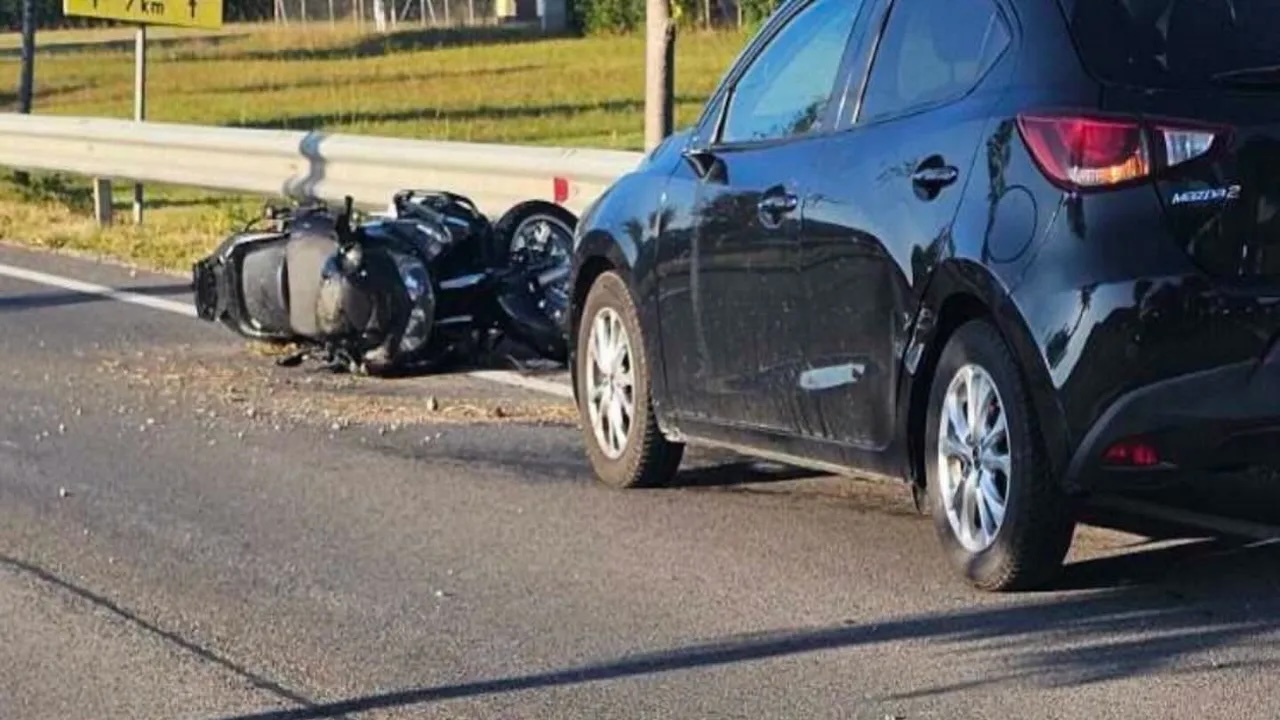 Tragedija na avtocesti pri Podlehniku: 61-letni motorist umrl na kraju
