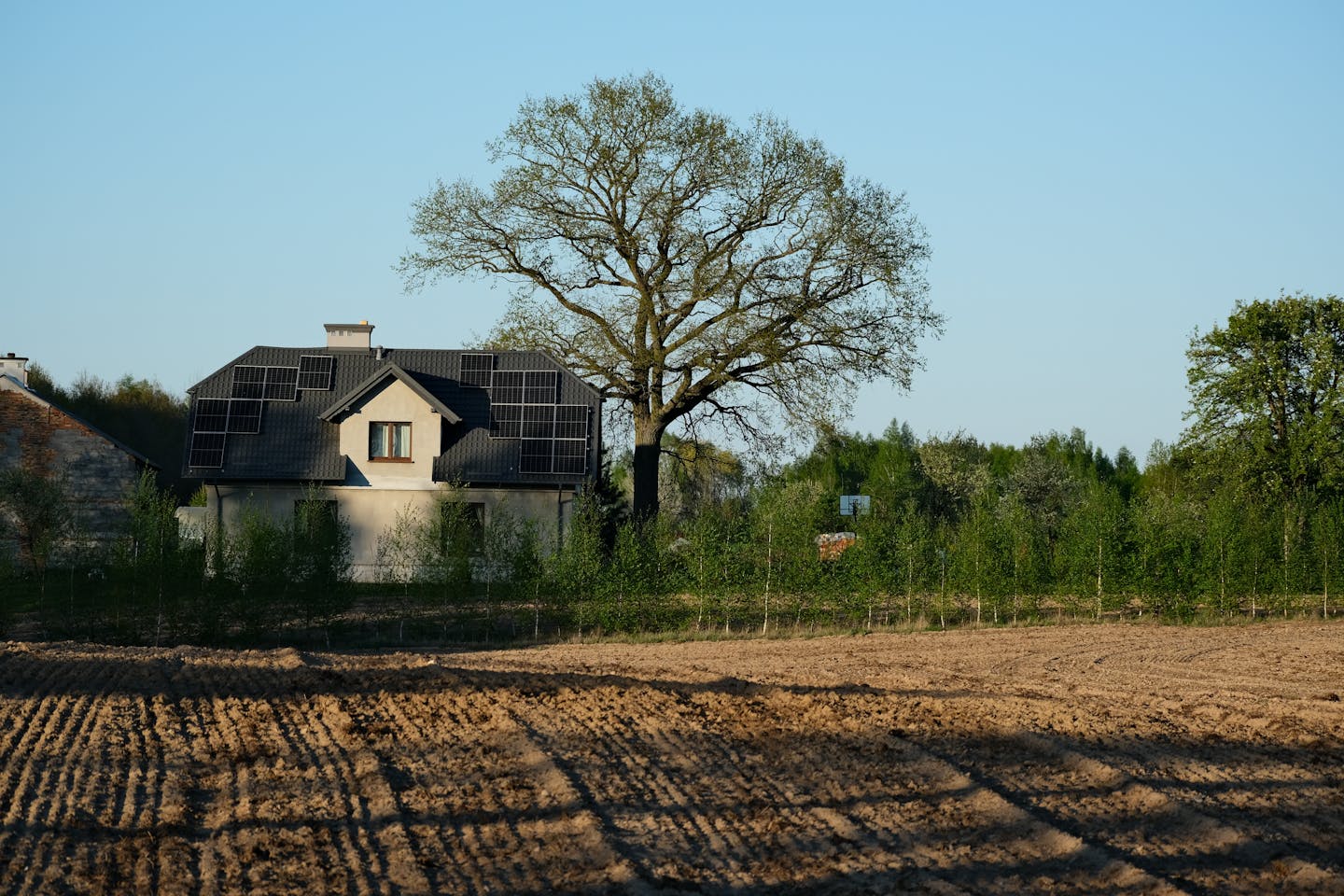 Kako bo konec net-meteringa vplival na gospodinjstva in podjetja?