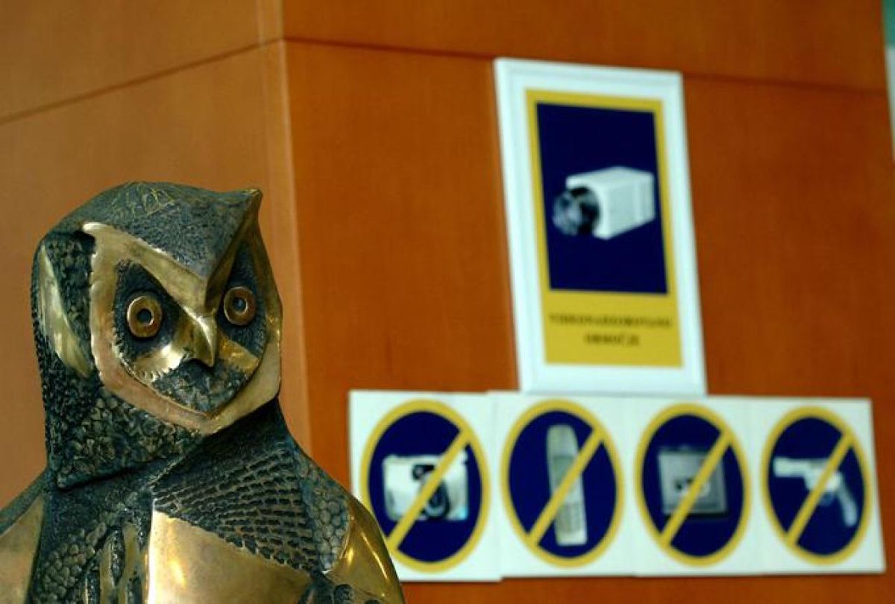 Direktor Sove potrdil obisk treh predstavnikov Black Cube v Sloveniji, kako se je odzval Janša?