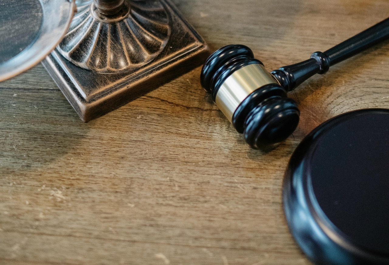 Napadalec na Aleša Šutarja priznal krivdo, grozi mu do 15 let zapora