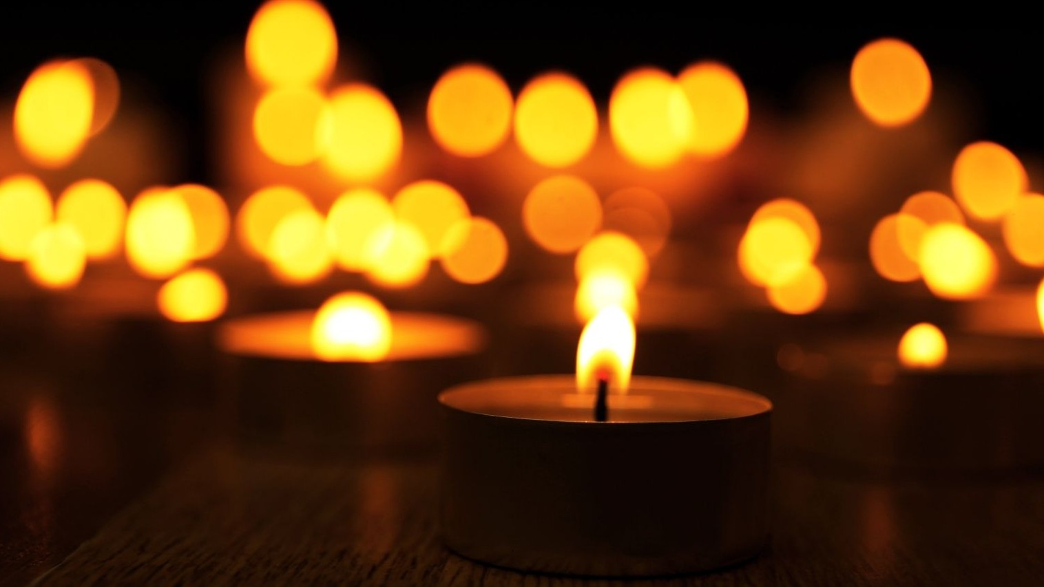 Mnogo prezgodaj se je poslovil udeleženec Ljubezni po domače, še vedno ga gledamo na ekranih