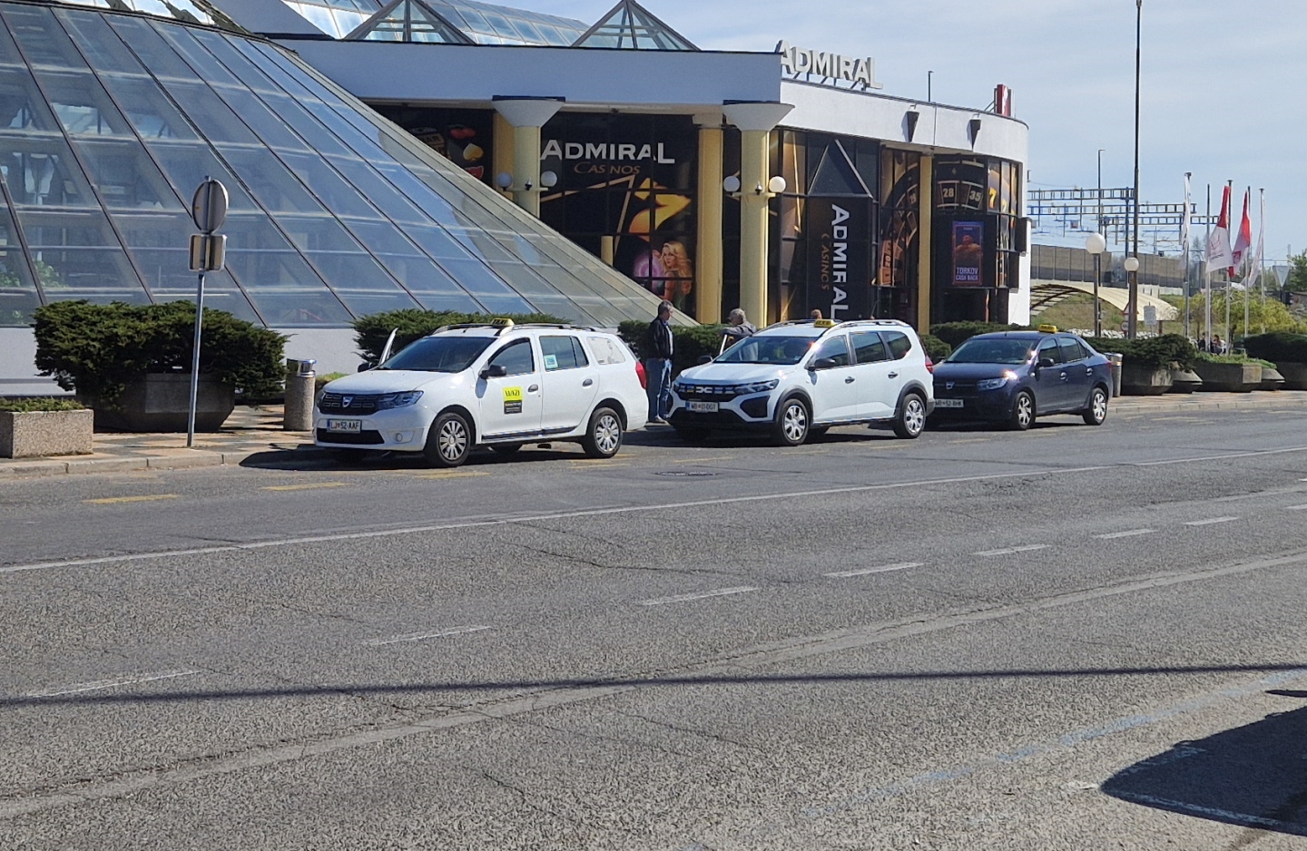 Od Hormuške ožine do mariborskih ulic: Kako vojna v Iranu vpliva na javni prevoz v Mariboru?