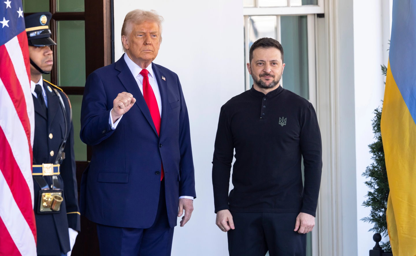 Trump izbruhnil nad Zelenskim: Ukrajinci naj si poiščejo novega voditelja