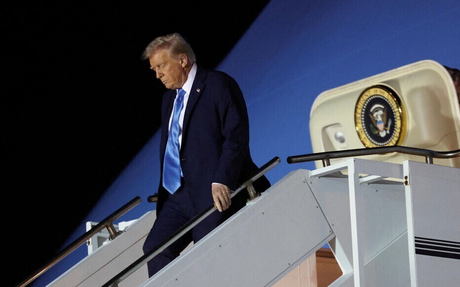 Trump trdi, da Iran prosi za premirje, hkrati pa grozi z uničenjem: "Vrnil jih bom v kameno dobo"