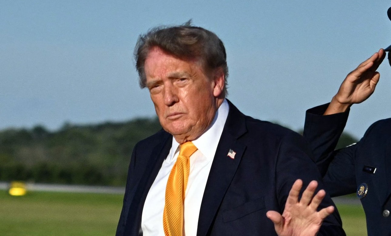 FOTO: Donald Trump presenetil z nenavadno spremembo videza