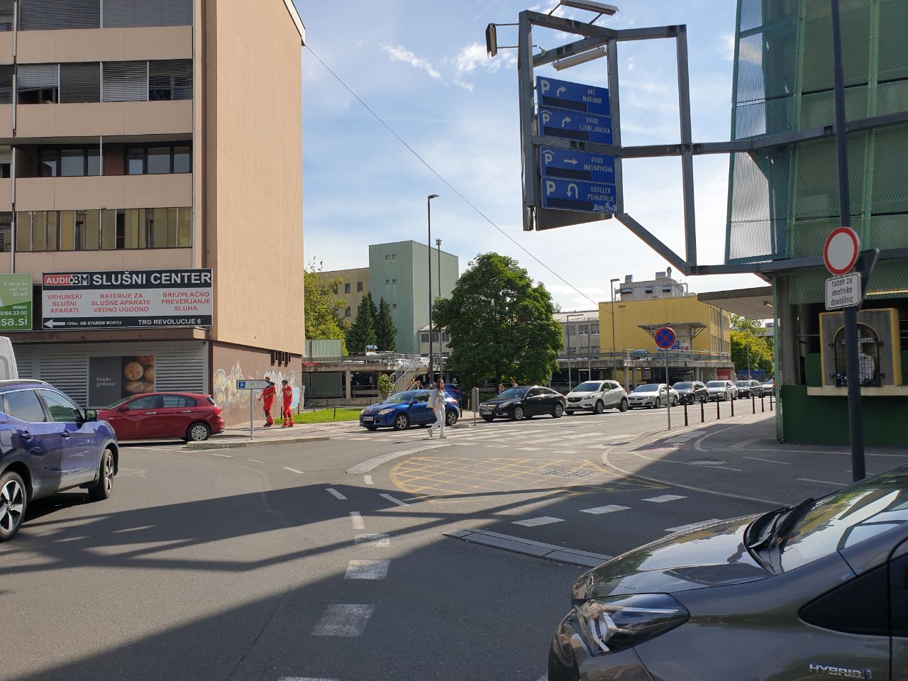 UKC Maribor: Od jutri spremenjen prometni režimi v garažnih hišah