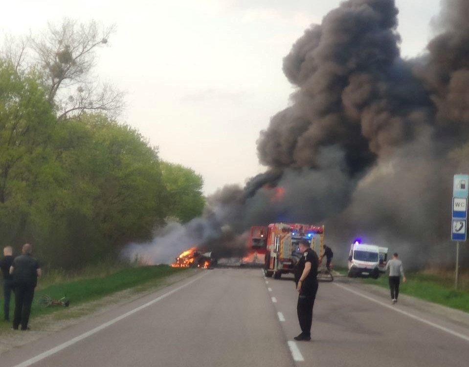 FOTO: V prometni nesreči v Ukrajini 26 smrtnih žrtev