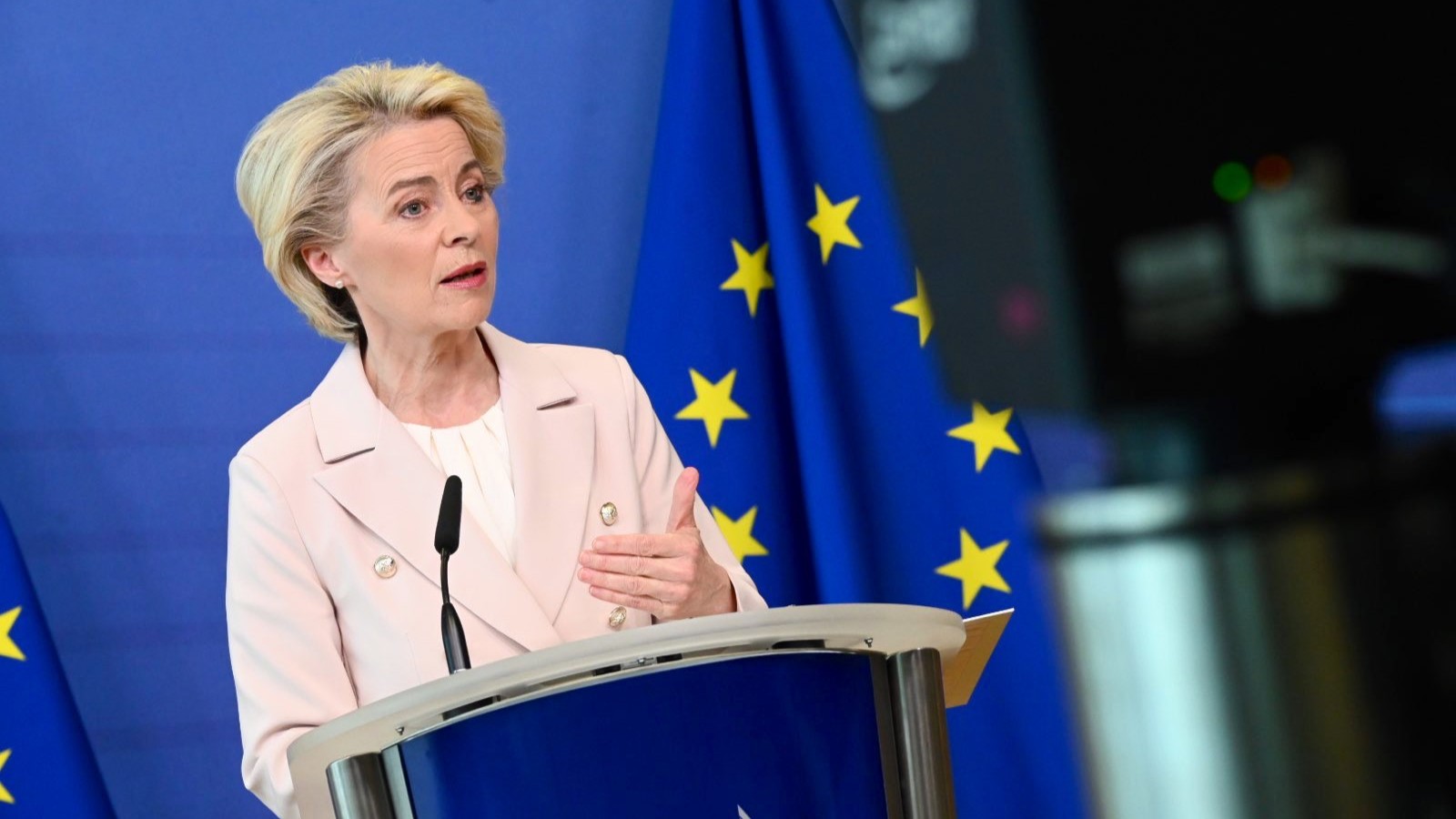 Ursula von der Leyen predlagana za drugi mandat, Costa in Kallas na ključnih položajih EU