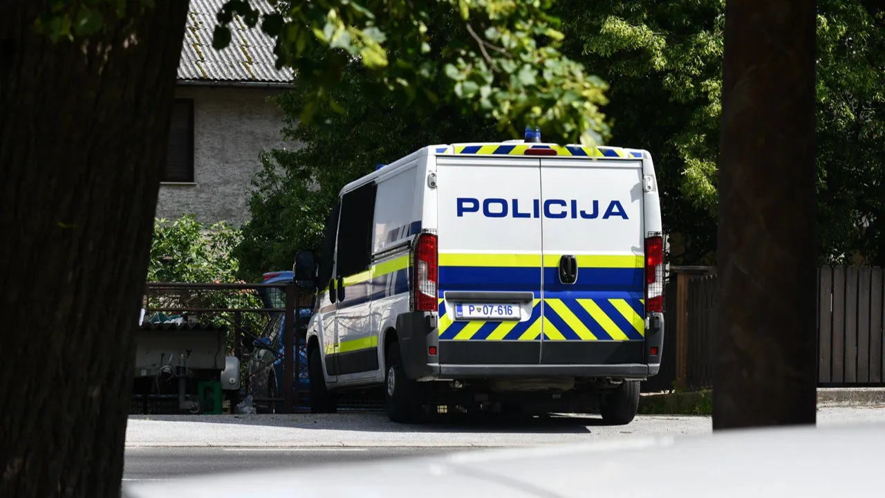 Vlomilec na delu v Hočah: Napravil je škode za 7400 evrov
