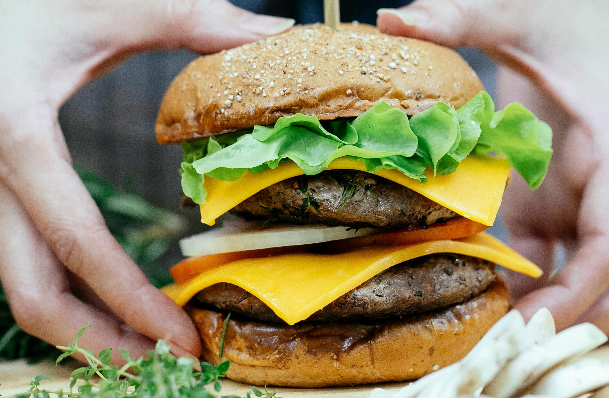 Vegetarijanskim hamburgerjem je odklenkalo