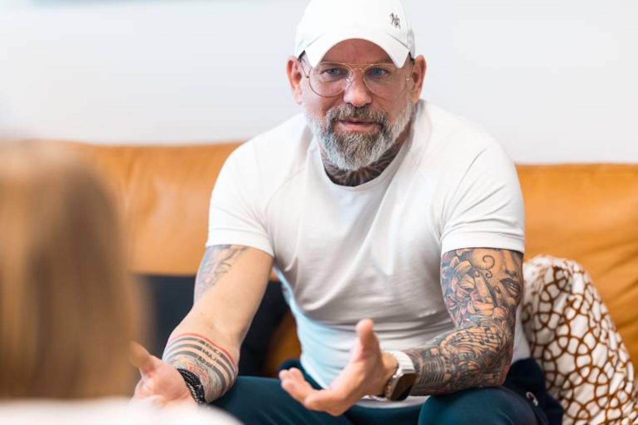 »Volitve bodo odločile, ali še želim ustvarjati v Sloveniji«: Štajerski podjetnik opozarja na odnos do gospodarstva