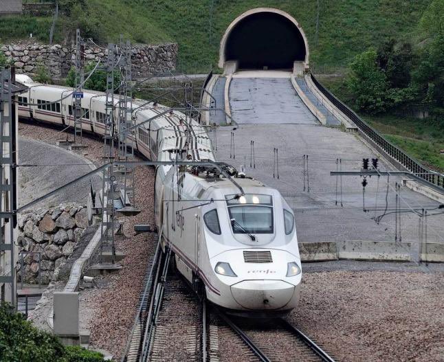 Če bo vlak zamujal, vam bodo morali vrniti denar