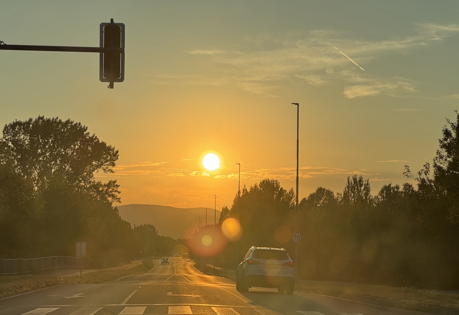 Konec tedna prinaša le za vzorec dežja, v isti sapi pa meteorologi napovedujejo nov vročinski val