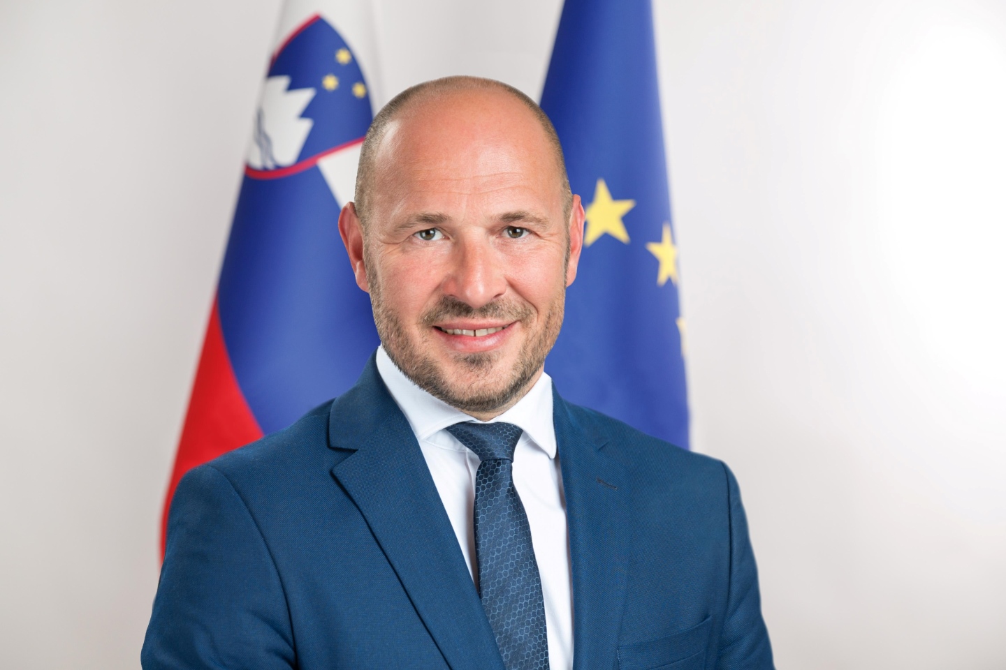 Minister Vrtovec miri: Oskrba s plinom je stabilna, tudi skrb zaradi cen je odveč