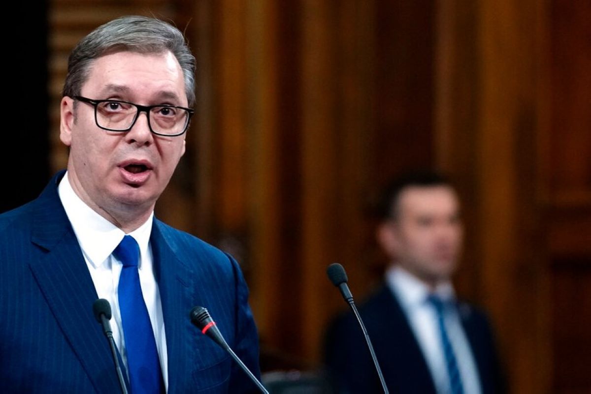 Vučić po množičnih protestih v Beogradu: "Možno je, da bom kmalu odstopil"