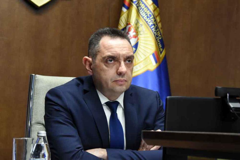 To je Pahorju zabrusil srbski notranji minister