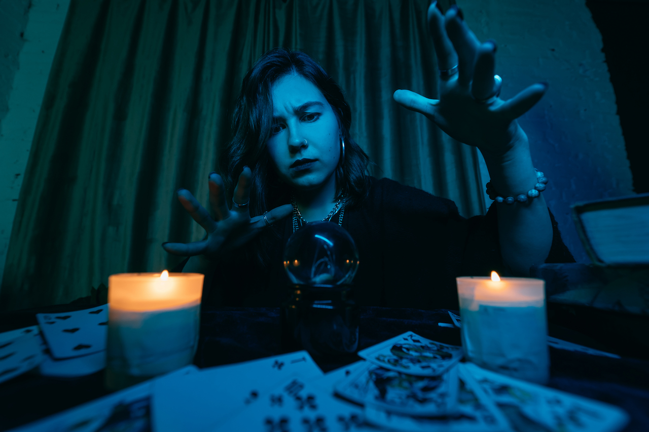 Kdo bi prvi postal žrtev? 4 astrološka znamenja, ki v grozljivkah nimajo sreče