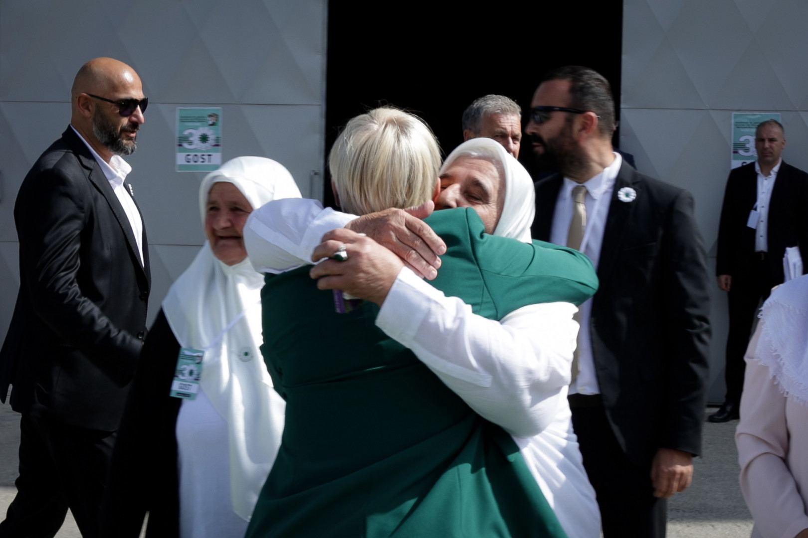 Nataša Pirc Musar o genocidu v Srebrenici: "Sramotna tišina se ne sme nikoli ponoviti"
