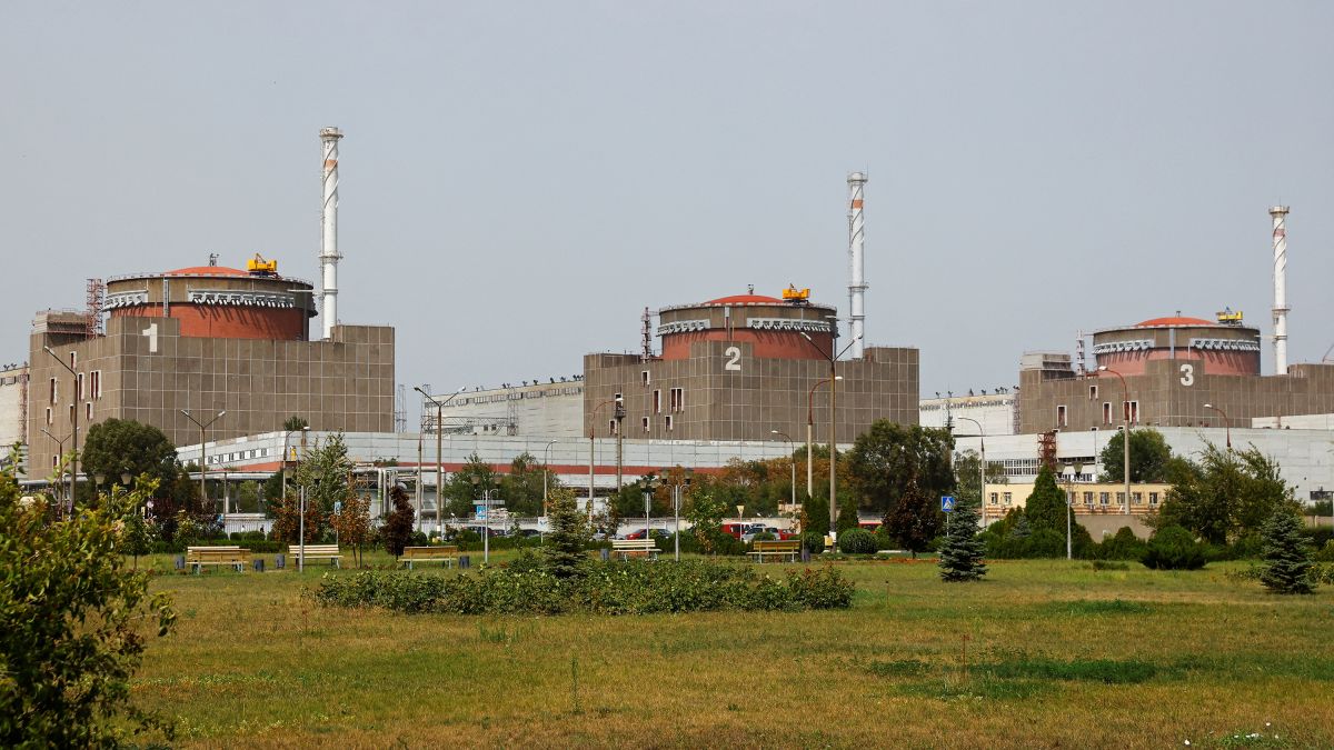 IAEA ob ogledu nuklearke v Zaporožju zaskrbljena zaradi povzročene škode