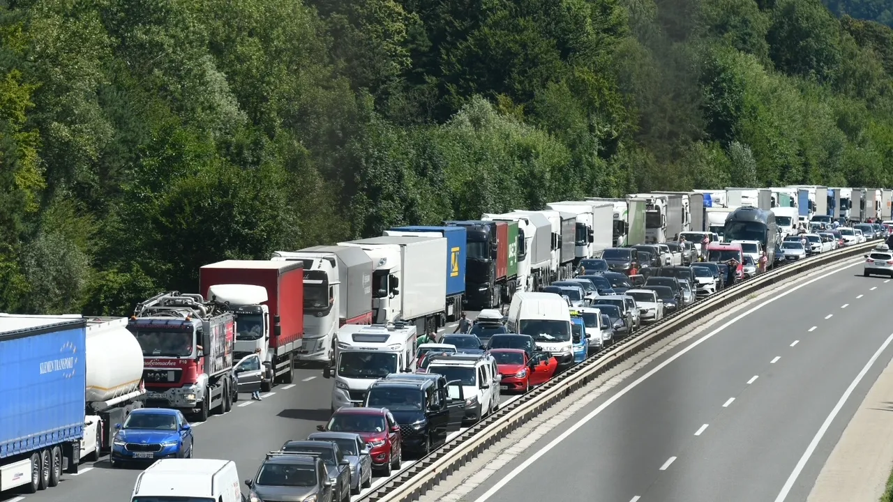 Števec zastojev: Koliko časa nam vzame pot med Mariborom in Ljubljano? (6. avgust)